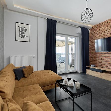 Stylish Kosciuszki Apartaments Near The Market Square With Free Garage Wroclaw By Noclegi Renters Dış mekan fotoğraf