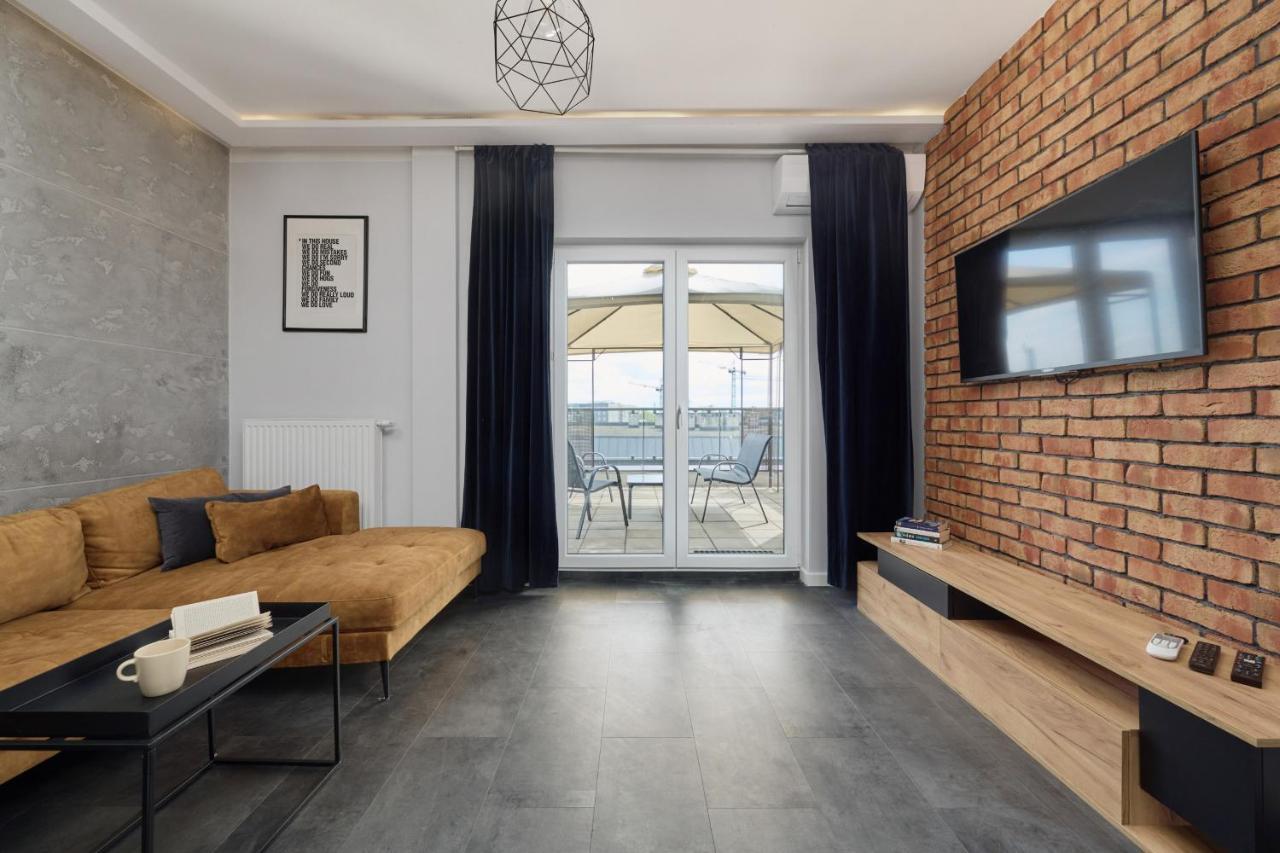 Stylish Kosciuszki Apartaments Near The Market Square With Free Garage Wroclaw By Noclegi Renters Dış mekan fotoğraf