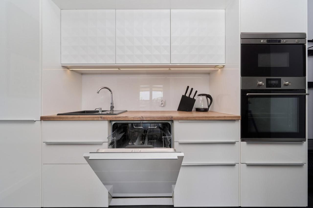Stylish Kosciuszki Apartaments Near The Market Square With Free Garage Wroclaw By Noclegi Renters Dış mekan fotoğraf