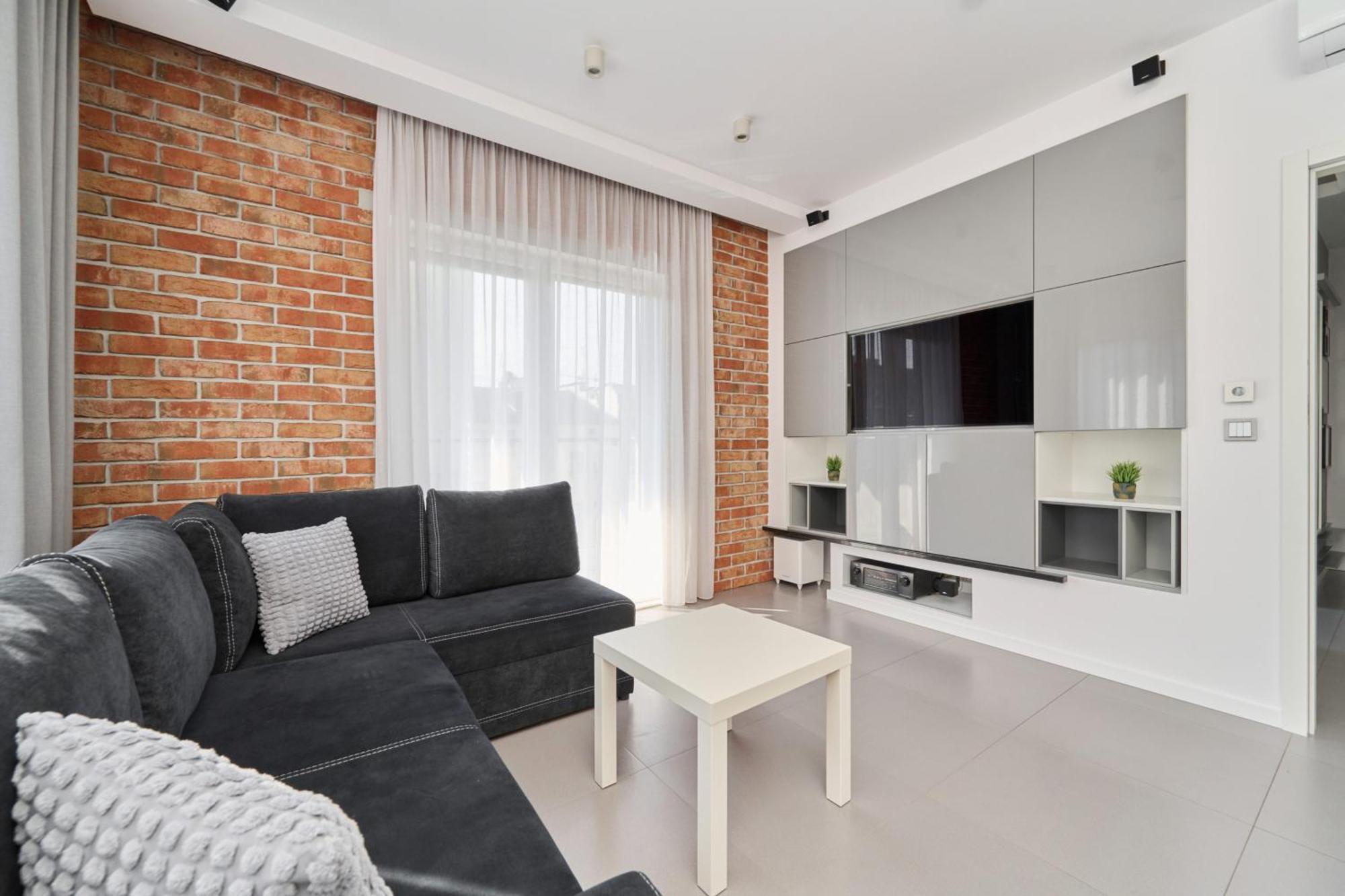 Stylish Kosciuszki Apartaments Near The Market Square With Free Garage Wroclaw By Noclegi Renters Dış mekan fotoğraf