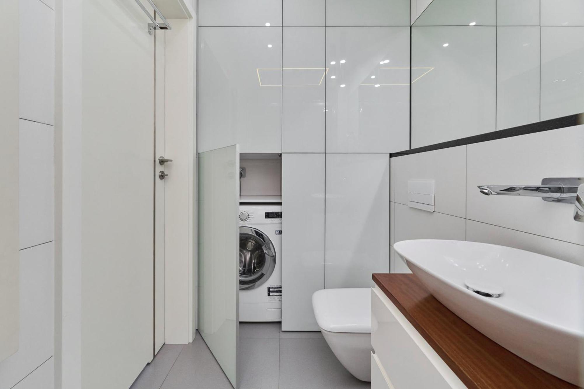 Stylish Kosciuszki Apartaments Near The Market Square With Free Garage Wroclaw By Noclegi Renters Dış mekan fotoğraf